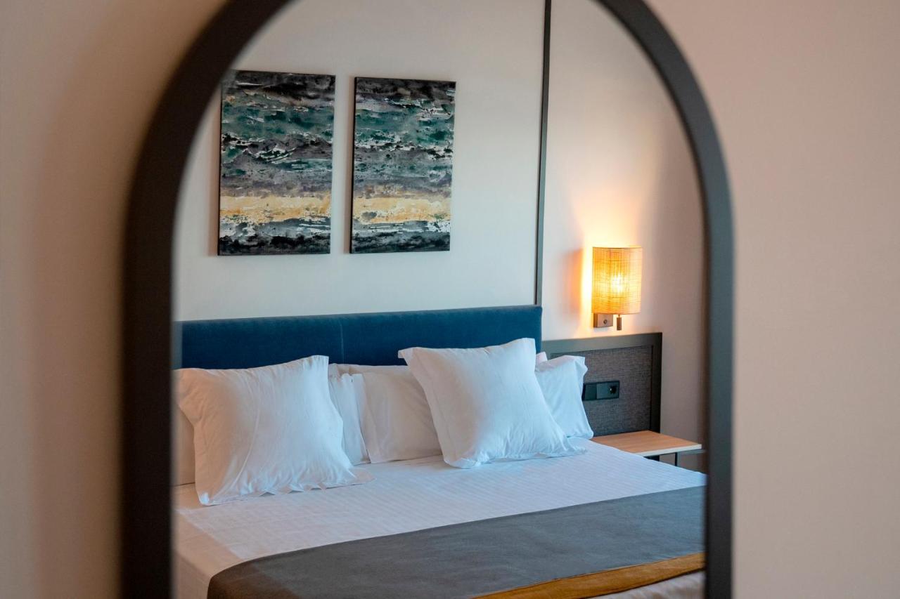 Urh Sitges Playa Hotel Kültér fotó